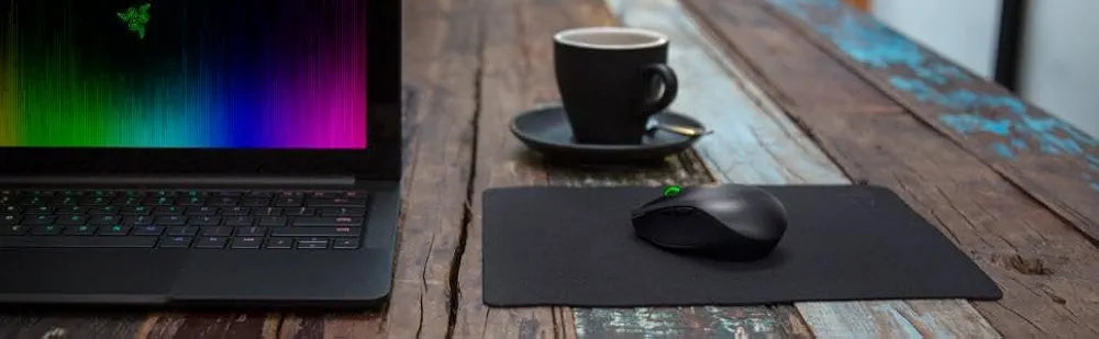 Razer GoliathUS Mobile Stealth Edition MoUSe Mat - Slim And Flexible For Maximum Mobility, Textured Cloth For Speed And Control - Black